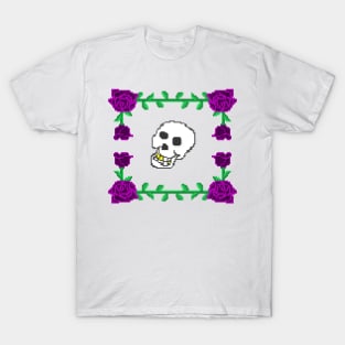 Skulls and purple roses T-Shirt